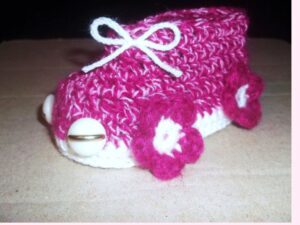 Pink Car Baby Booties Crochet Pattern | 4 Sizes 0-12 Months | Novelty Shoes
